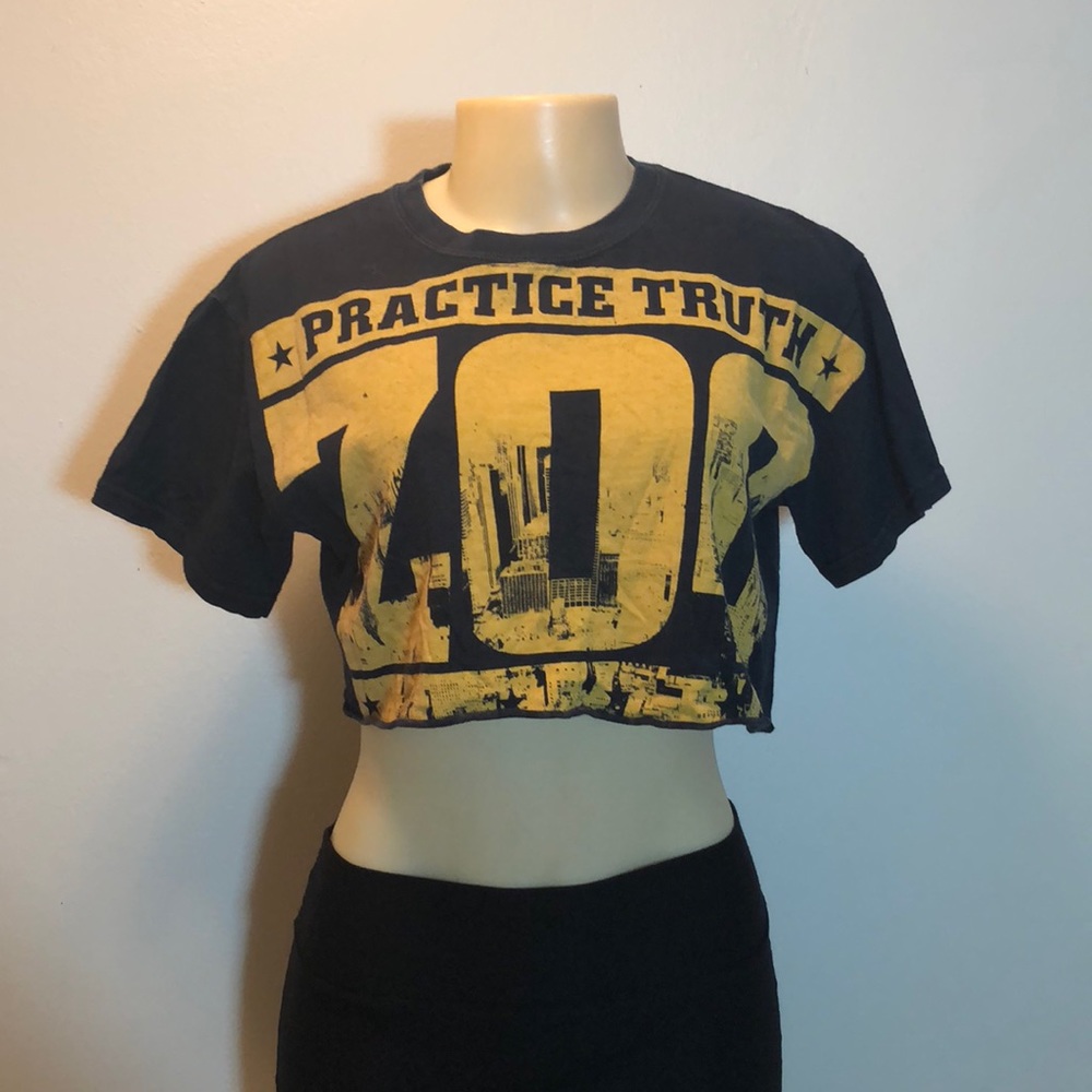Zoo T-shirt crop top